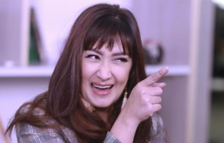 Anggota DPR Nafa Urbach jadi sasaran demo massa