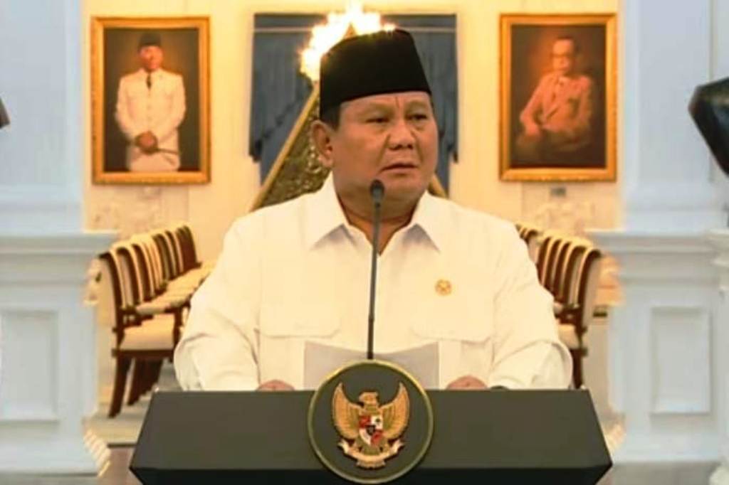 Presiden Prabowo Ajak Rakyat Waspadai Provokasi dan Percaya kepada Pemerintah, Tegaskan Gotong Royong Kunci Bangkitkan Bangsa