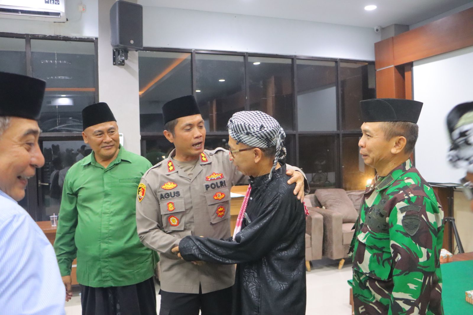 AKRAB: Para tokoh agama di KLU bertemu dan mendoakan keselamatan bangsa