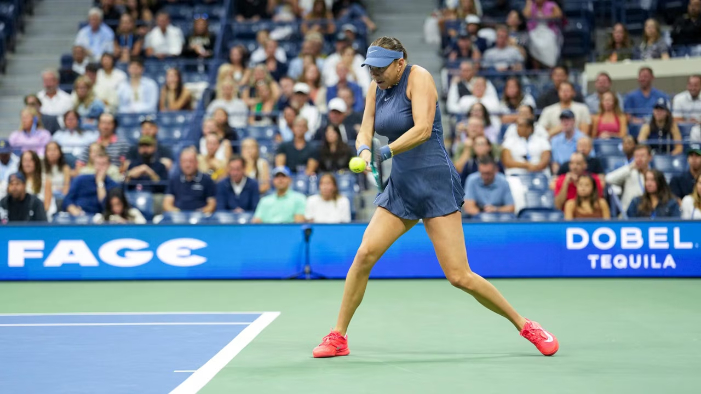 Amanda Anisimova perpanjang rekor di US Open 2025 usai kalahkan Haddad Maia. Selanjutnya, tantang Iga Swiatek di perempat final.