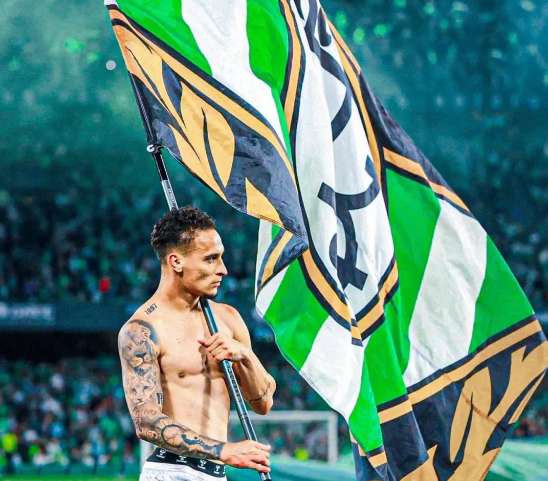 Antony siap dilepas permanen ke Real Betis.