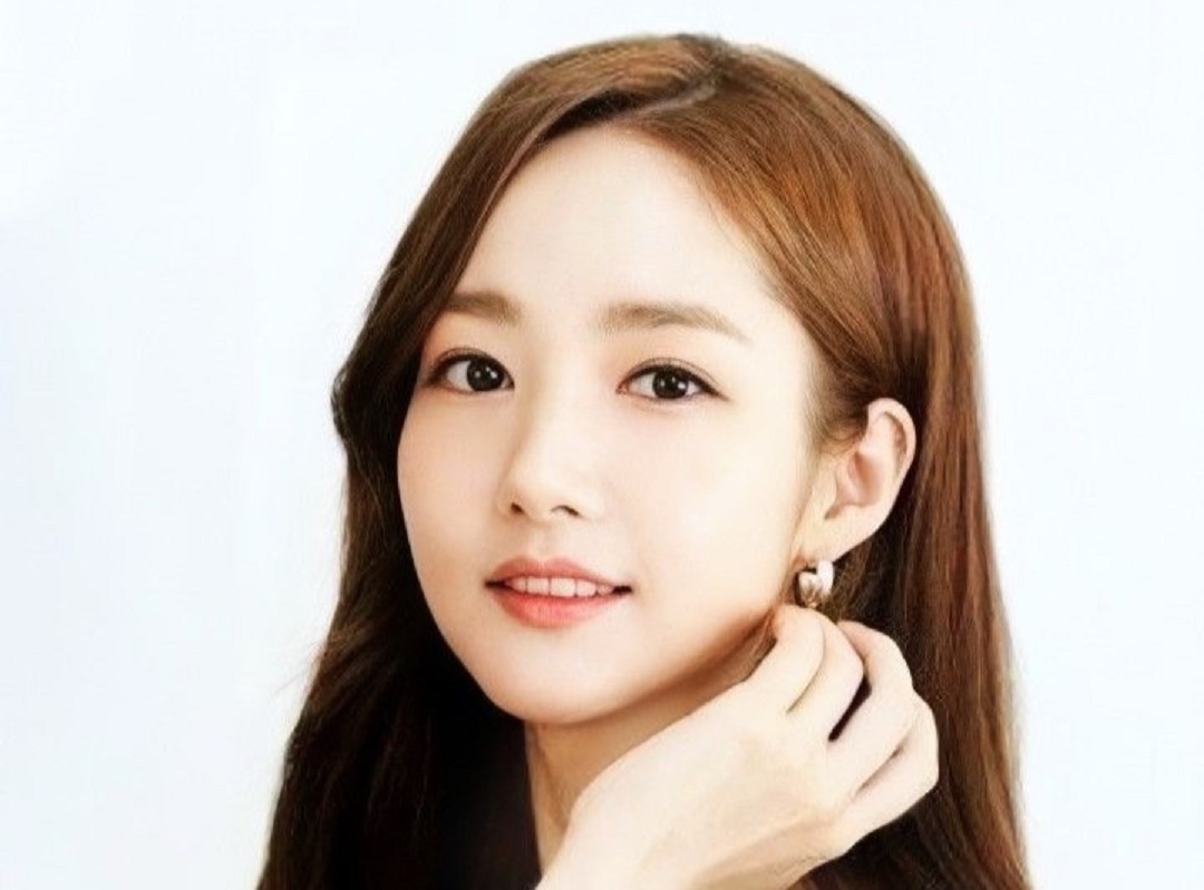 Park Min Young