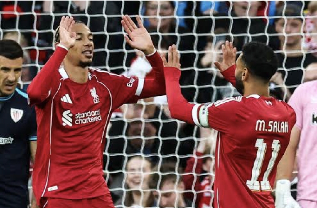 Mohamed Salah menegaskan bahwa dirinya masih berusaha keras untuk beradaptasi dengan gaya main Hugo Ekitike. (istimewa)