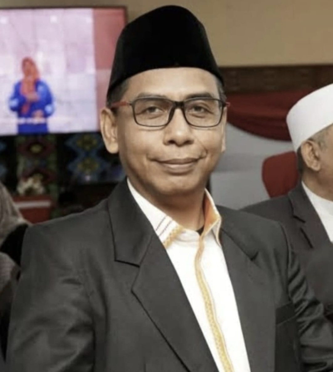 Ketua Komisi III DPRD NTB Sambirang Ahmadi mengatakan secara prinsip mendukung penyertaan modal daerah untuk menyelamatkan PT GNE.