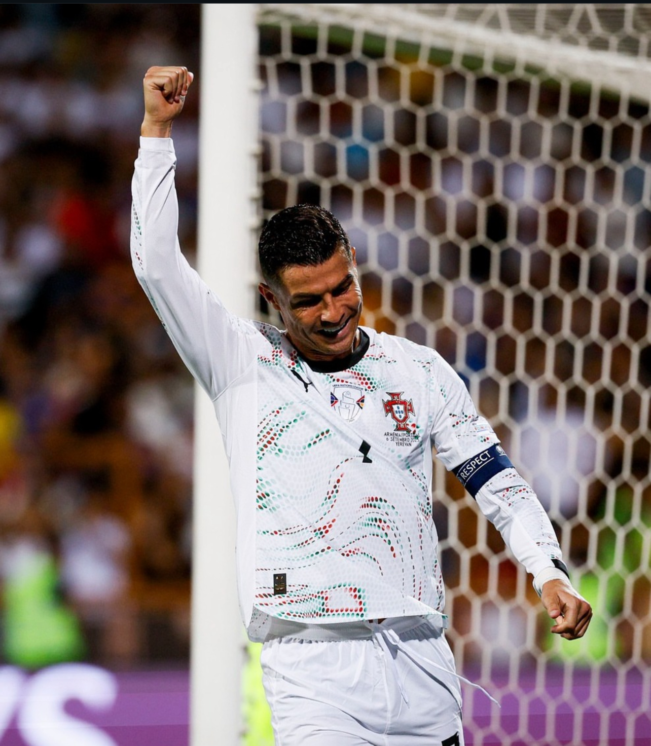 Cristiano Ronaldo kembali mencatak dua gol saat melawan Armenia dalam Kualifikasi Piala Dunia 2026, Minggu (7/9).