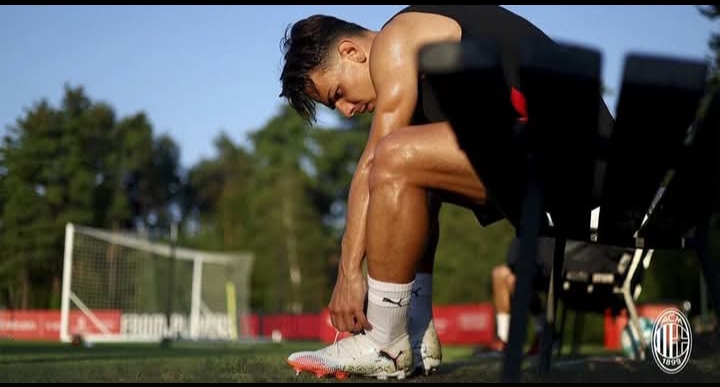 Ardon Jashari, pemain AC Milan yang sudah pulih dari cedera.
