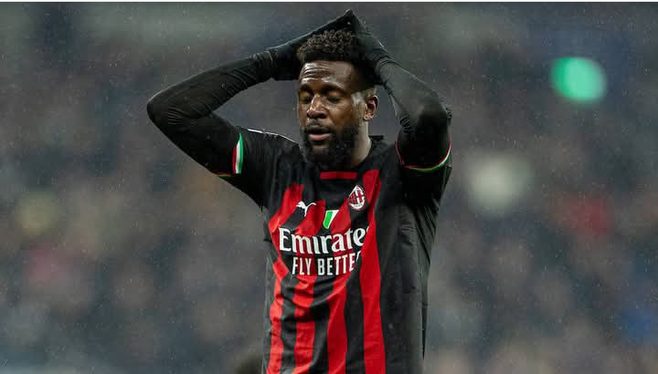 Divock Origi, striker tak terpakai AC Milan yang terus menerima gaji dalam jumlah tak sedikit.