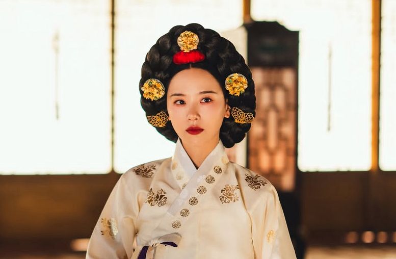 Akting kang han na di bon app&eacute;tit your majesty jadi bahan perbincangan hangat
