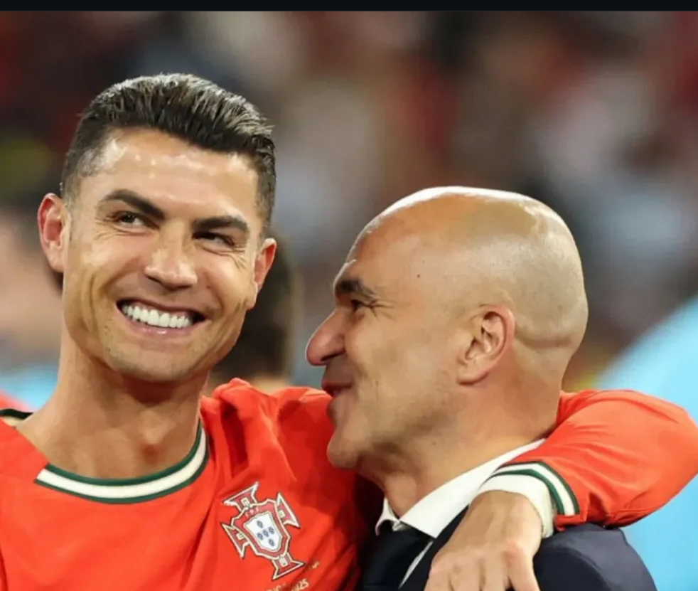 Pelatih Portugal Roberto Martinez sebut kegagalan Ronaldo di Piala Dunia jadi motivasi tim. Semangat CR7 dinilai luar biasa!