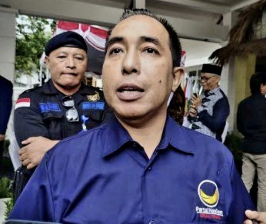 Anggota Komisi V DPR RI Mori Hanafi mendesak Kementerian PU turun tangan membantu perbaikan kantor DPRD NTB yang luluh lantak dibakar aksi demonstrasi.