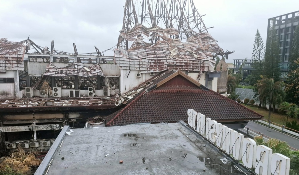 DPRD NTB mendorong pemerintah pusat untuk membantu perbaikan kantor dewan agar tidak mengganggu fiskal daerah.