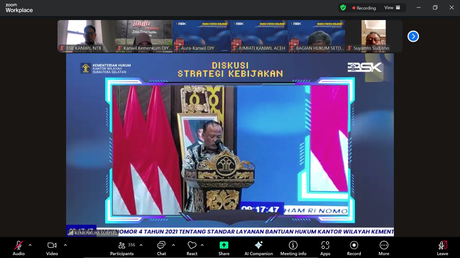 Kantor Wilayah Kementerian Hukum Nusa Tenggara Barat (Kanwil Kemenkum NTB) mengikuti Diskusi Strategi Kebijakan (DSK) secara daring melalui zoom meeting, pada Kamis (11/9).