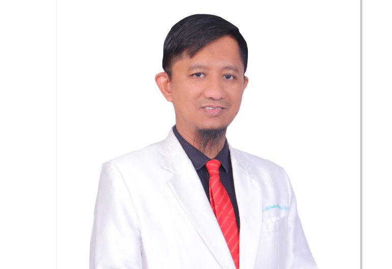 Direktur Rumah Sakit Universitas Mataram dr. Akhada Maulana mengatakan, obesitas erat kaitannya dengan pola makan tidak sehat. Seperti konsumsi junk food, makanan tinggi gula, hingga