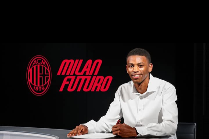 Pemain berusia muda yang namanya masih sangat asing, Balentien juga dipanggil untuk pertandingan AC Milan melawan Bologna.
