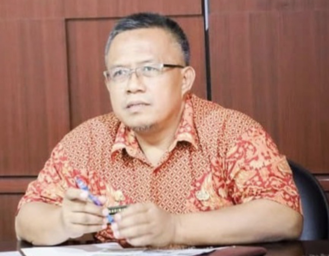 Kepala Dinas PUPR NTB Sadimin berjanji akan mengebut pekerjaan konstruksi jalan provinsi selama tiga bulan ke depan.