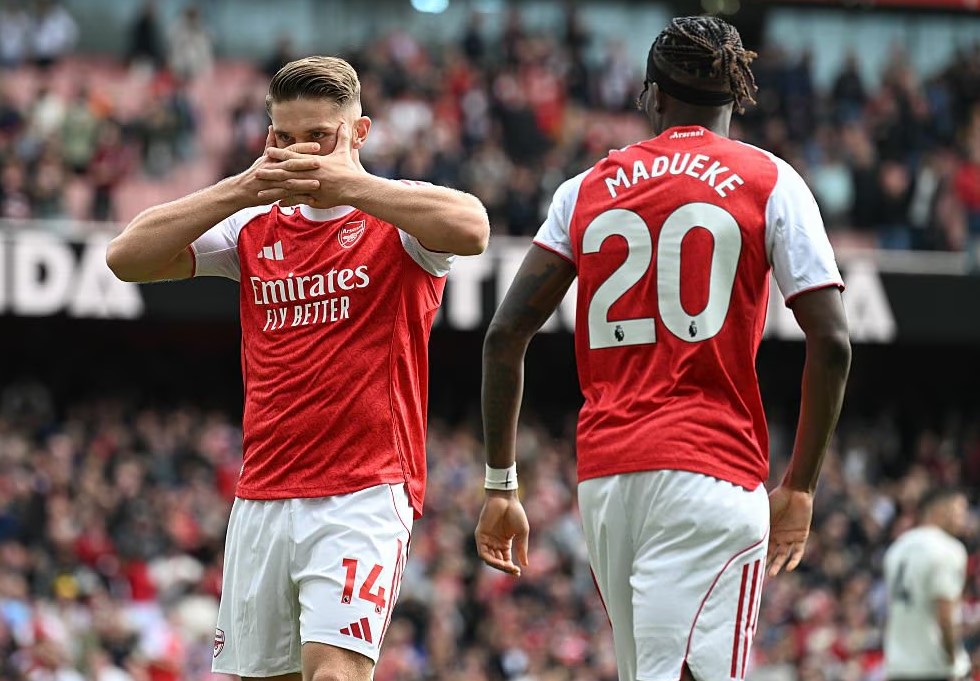 Selain pemain baru, Arsenal mendapatkan amunisi tambahan setelah beberapa pemain yang cedera dinyatakan siap membela tim.