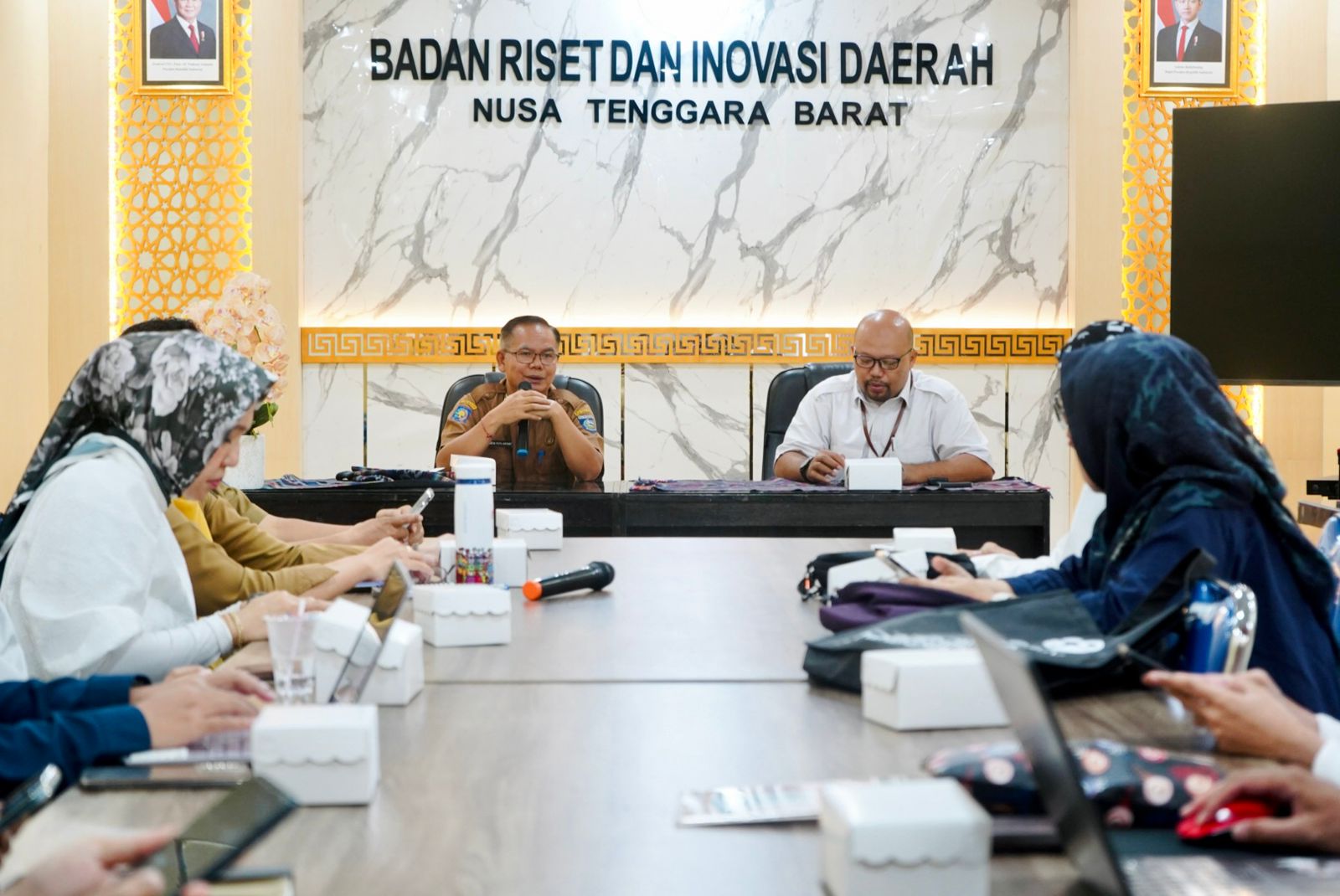 Sinergi antara BRIN, BRIDA NTB, perguruan tinggi, dan para inovator lokal sangat penting agar riset benar-benar menjawab kebutuhan daerah.