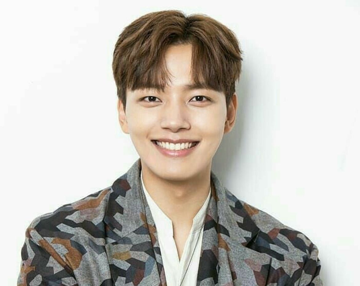 Aktor yeo jin goo