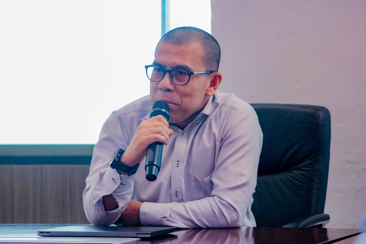 Kepala Divisi Pelayanan Konsumen dan Pemeriksaan Pengaduan Pasar Modal, Keuangan Derivatif dan Bursa Karbon OJK Arwan Hasibuan jelaskan pentingnya perlindungan konsumen.