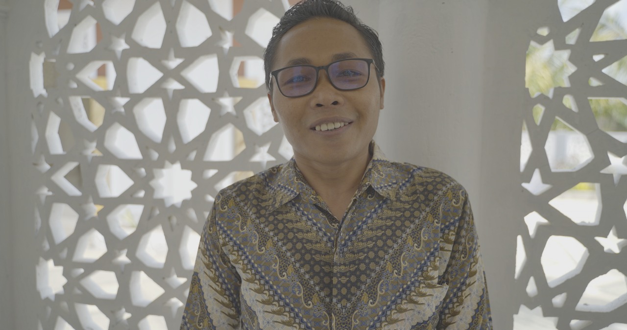 Saparwadi Ashari, guru penerima beasiswa belajar ke Australia dari Marina Bay Lombok.