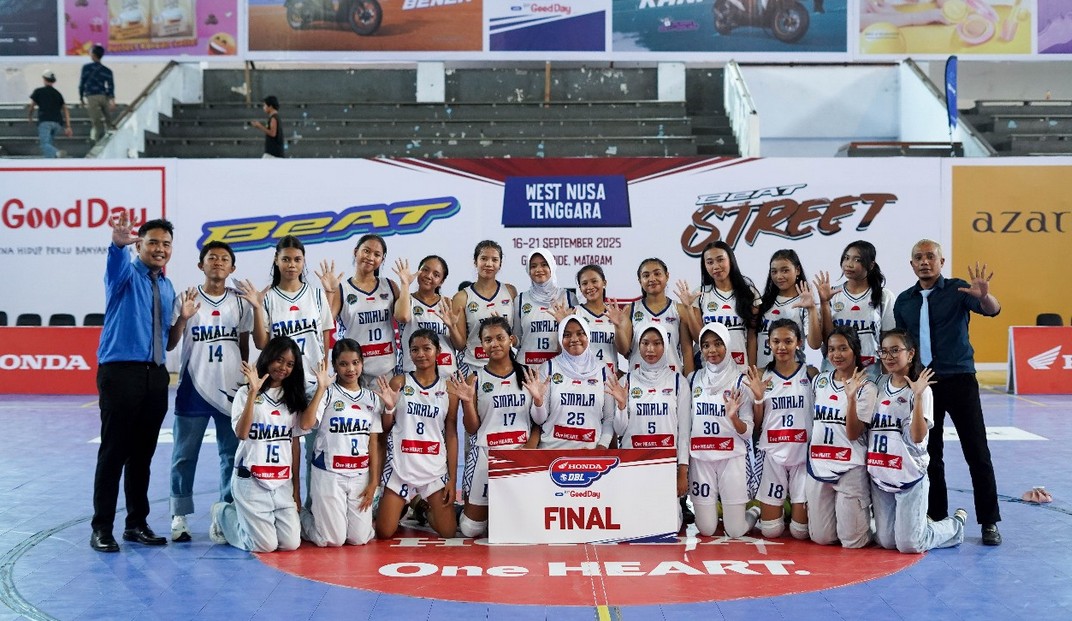 Tim putri SMAN 5 Mataram lolos ke babak final semifinal Honda DBL with Kopi Good Day 2025 West Nusa Tenggara.