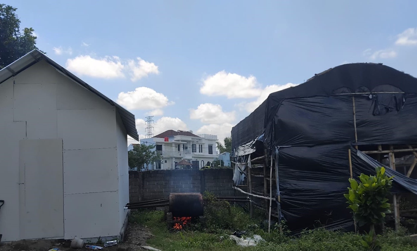 Inilah tempat budidaya petani jamur merang Rumpun Bersama di Desa Perampuan, Lobar.