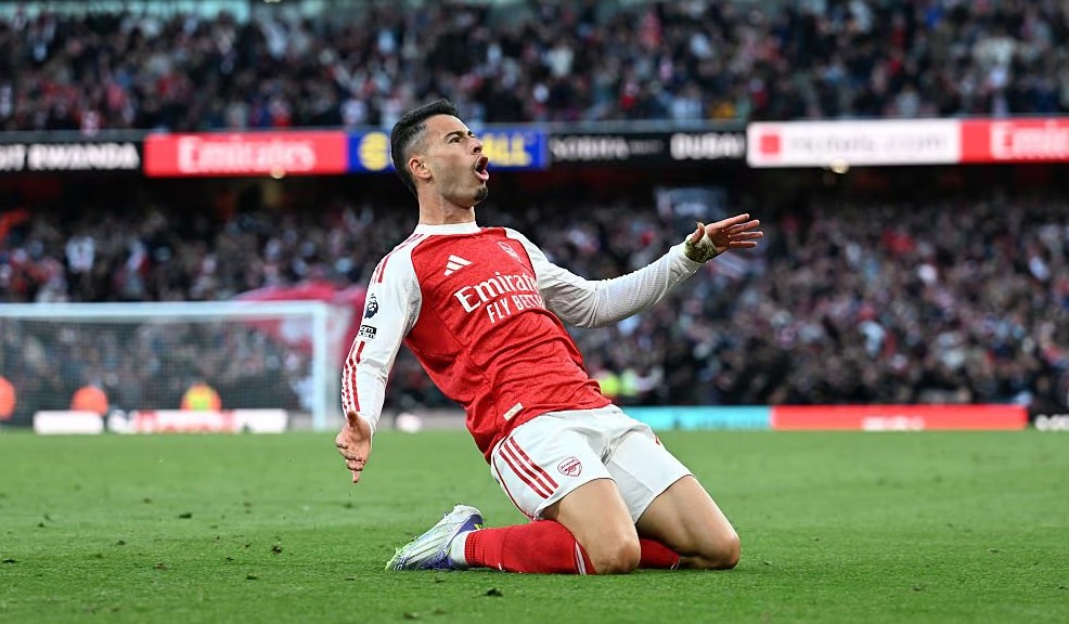 Gabriel Martinelli menjadi pahlawan Arsenal usai mencetak gol penyeimbang saat melawan Manchester City.