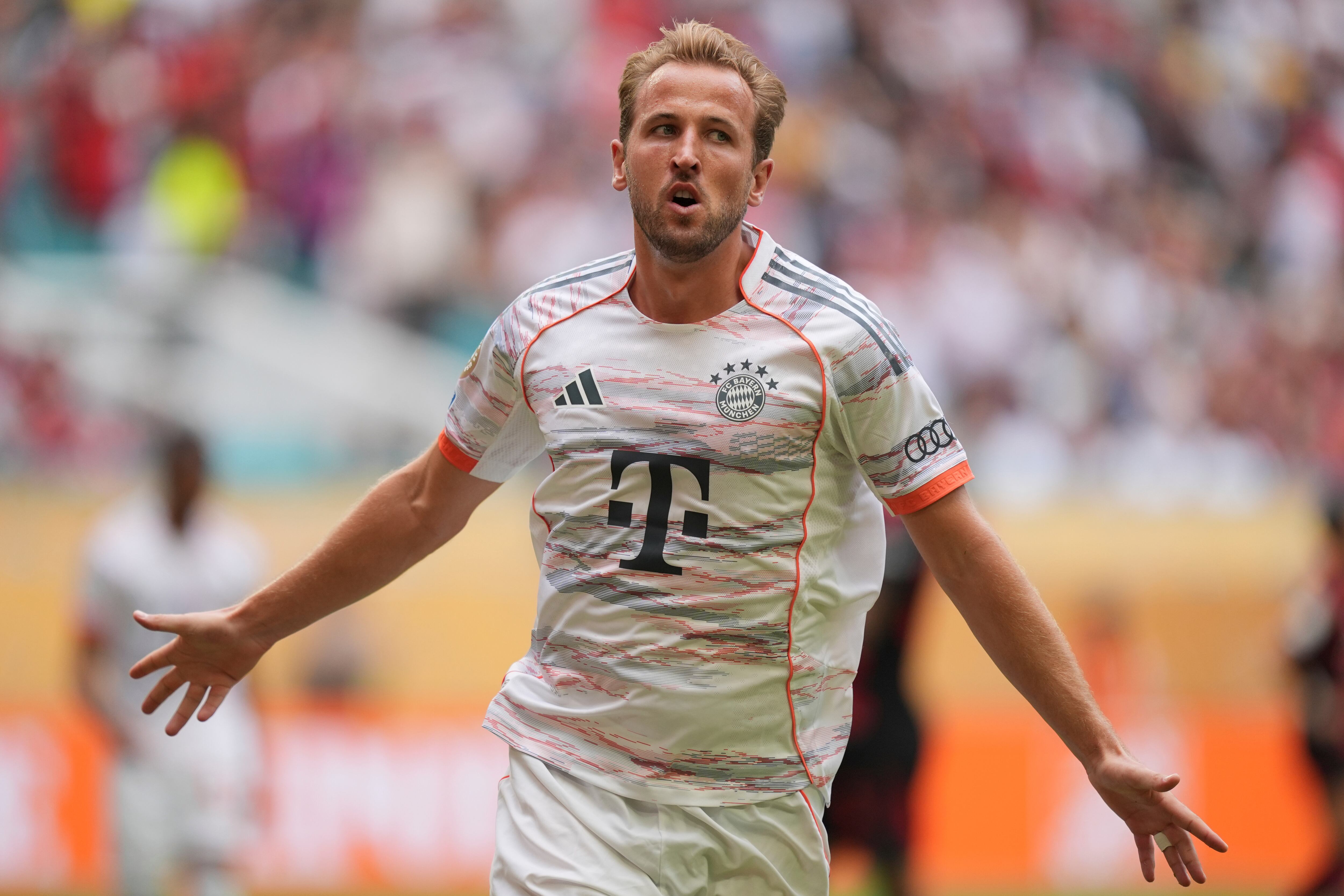 Harry Kane cetak hat-trick ke-9 untuk Bayern, hingga media Jerman minta maaf. Harga &euro;100 juta kini terbukti sangat layak.