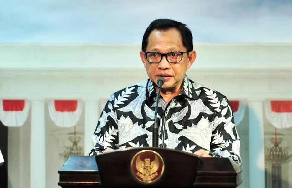Mendagri Tito ingatkan Pemda agar jangan biarkan inflasi ganggu daya beli masyarakat.