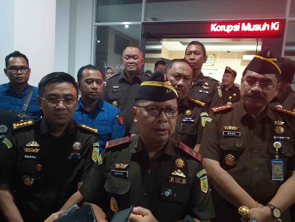 Kajati NTB&nbsp; Wahyudi Jelaskan&nbsp;Kasus Uang Siluman Pokir DPRD NTB Naik Penyidikan