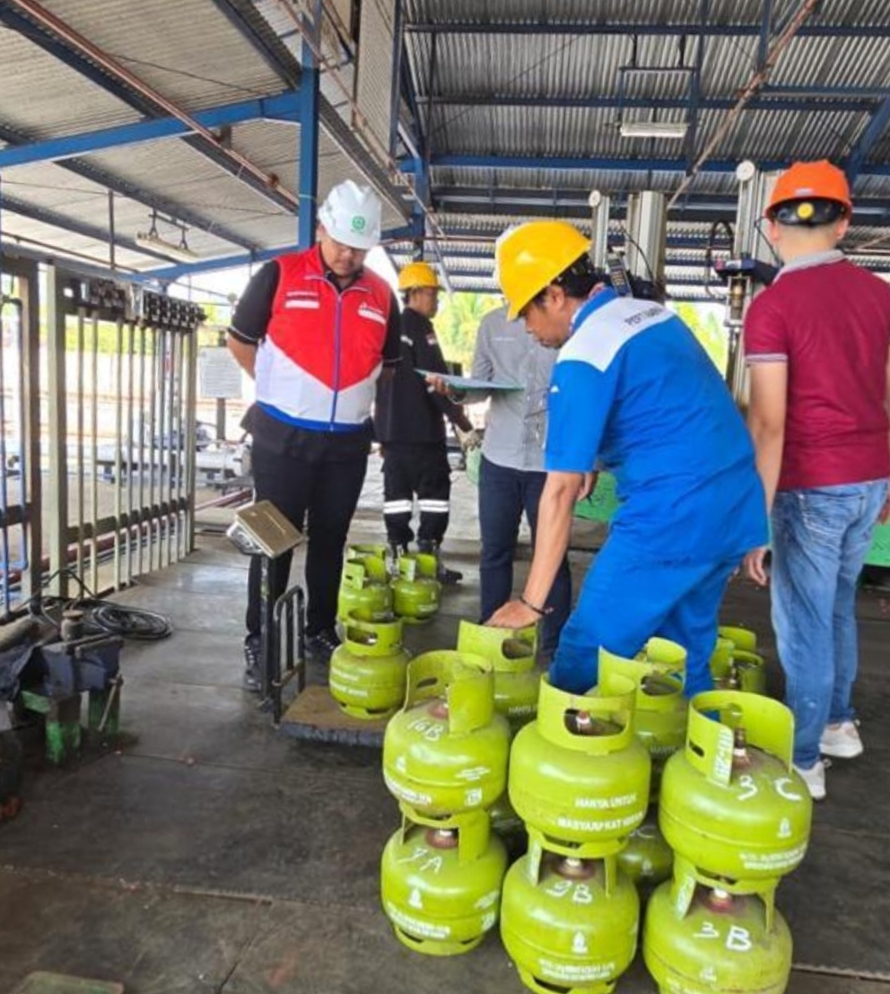 TIDAK LANGKA: Pihak Pertamina menegaskan stok elpiji 3 kg di Lombok Utara memastikan masih aman