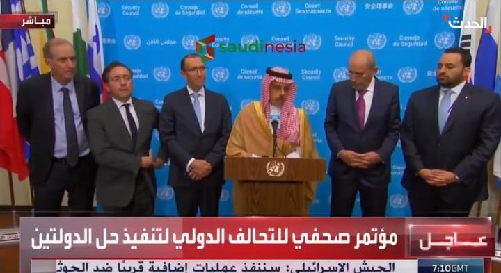 Menteri Luar Negeri Arab Saudi, Pangeran Faisal bin Farhan, saat mengumumkan koalisi baru untuk pembangunan Palestina dengan dukungan dana mencapai $90 juta.