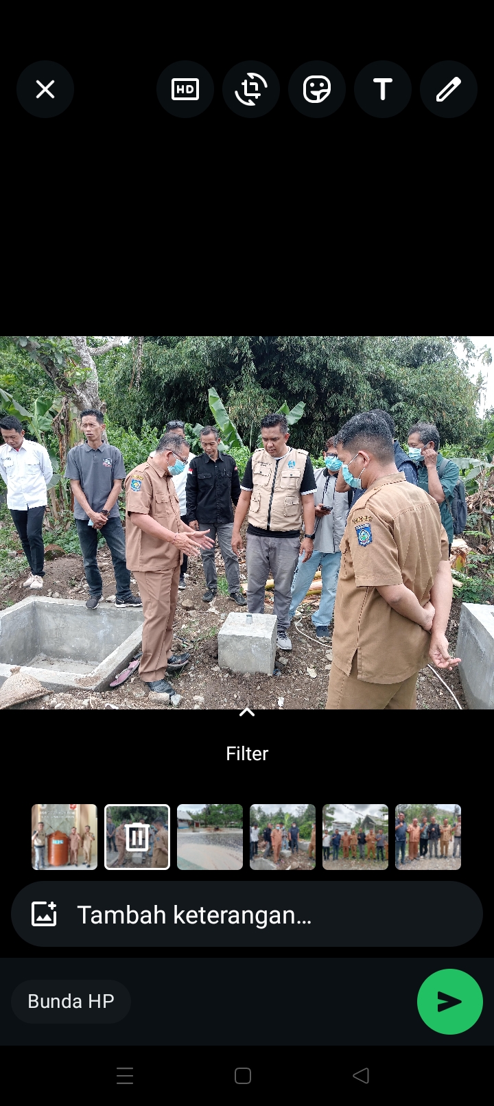 Kepala BRIDA NTB bersama peneliti UNRAM dan YRE saat mengunjungi TPA Kebon Kongok Lombok Barat Selasa (30/9).