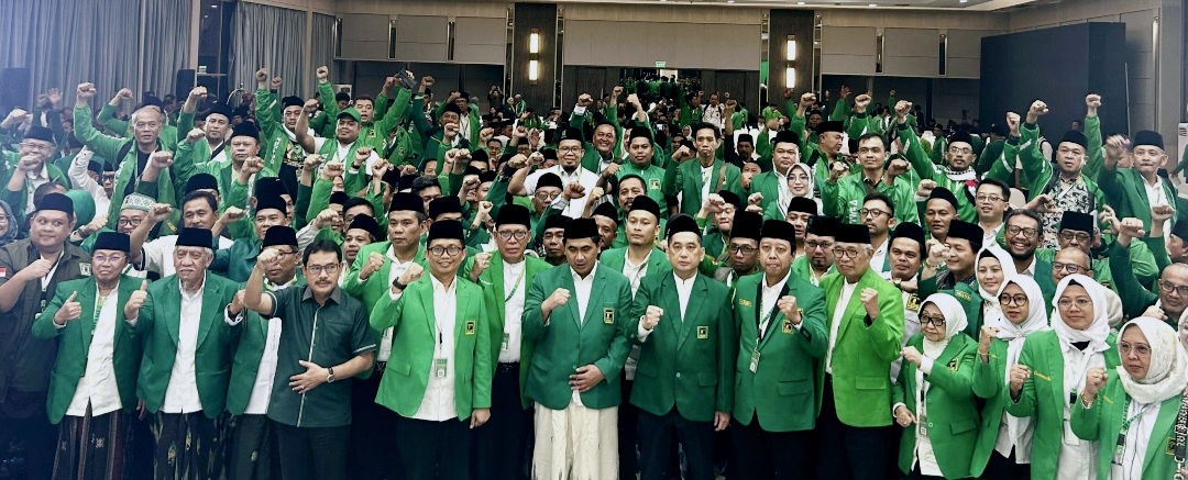 Kubu Agus Suparmanto juga mengklaim kemenangan secara aklamasi dalam Muktamar X PPP di Ancol, Jakarta Utara, Minggu (28/9).