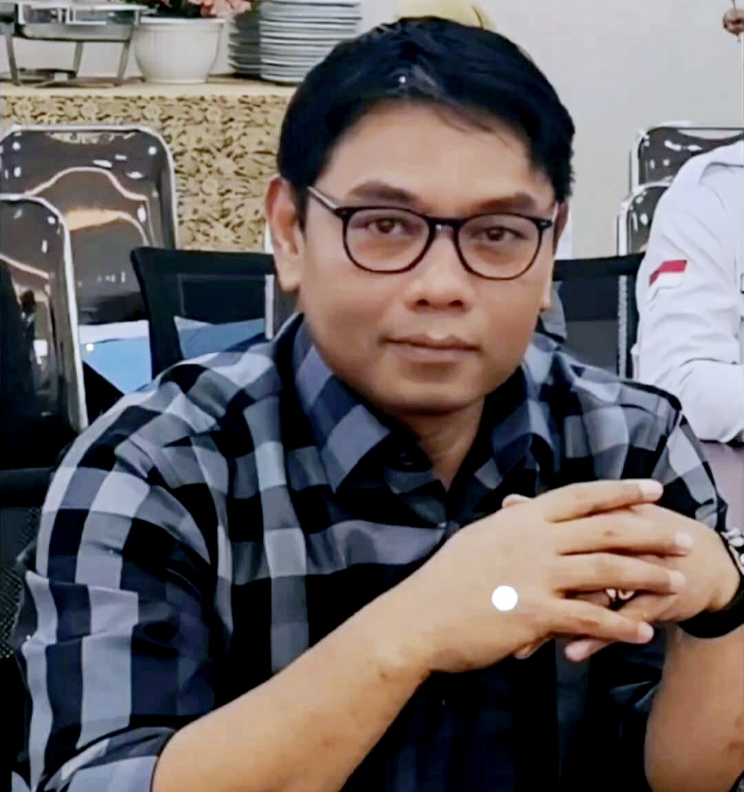 Ketua Komisi II DPRD NTB Lalu Pelita Putra mengingatkan agar Tim Percepatan Gubernur (TPG) NTB tidak boleh melampaui kewenangan OPD.