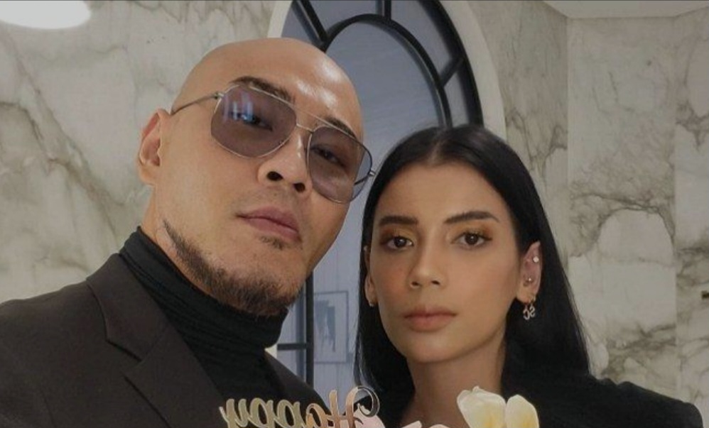 Rumah tangga Sabrina Chairunnisa dan Deddy Corbuzier diisukan retak