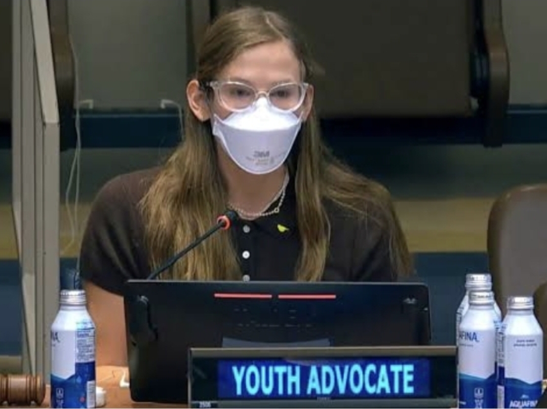 Violet Affleck, putri sulung pasangan Ben Affleck dan Jennifer Garner ini tampil sebagai pembicara dalam forum internasional PBB di New York. (istimewa)