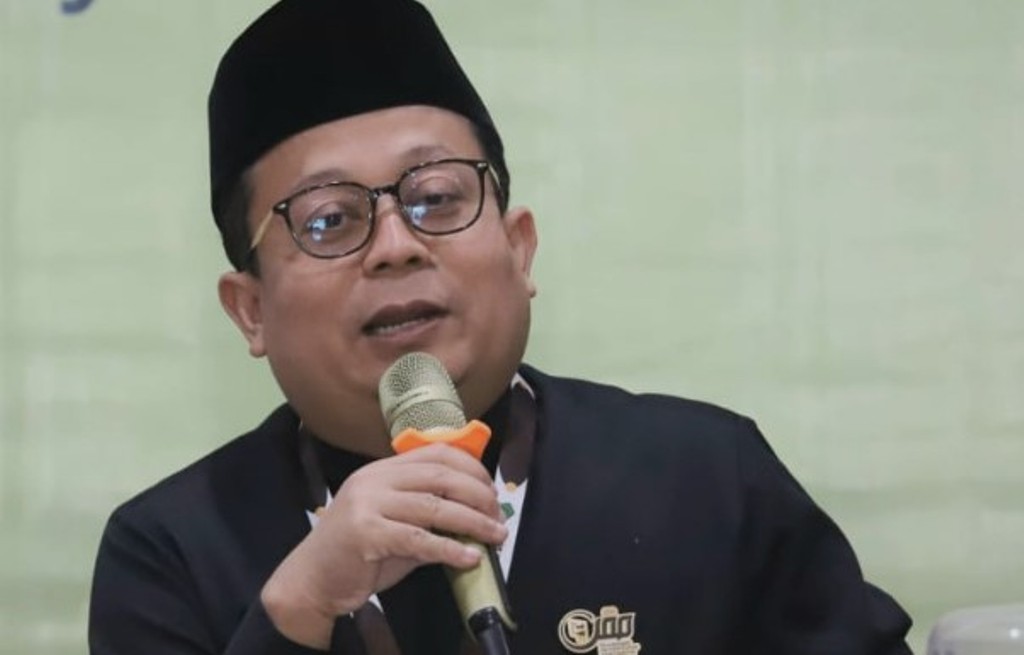 Kepala Biro Humas dan Komunikasi Publik Thobib Al Asyhar , menegaskan bahwa ketentuan ini akan dibahas bersama, dari, dan untuk pesantren itu sendiri, mencerminkan komitmen Kemenag untuk membersamai.