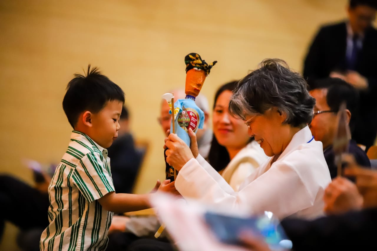 Wayang sasak festival di Korea Selatan.