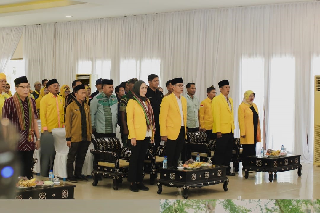 MUSDA GOLKAR LOTIM: Suasana Musda ke-9 partai Golkar Lombok Timur di Kecamatan Selong, Kamis (9/10).