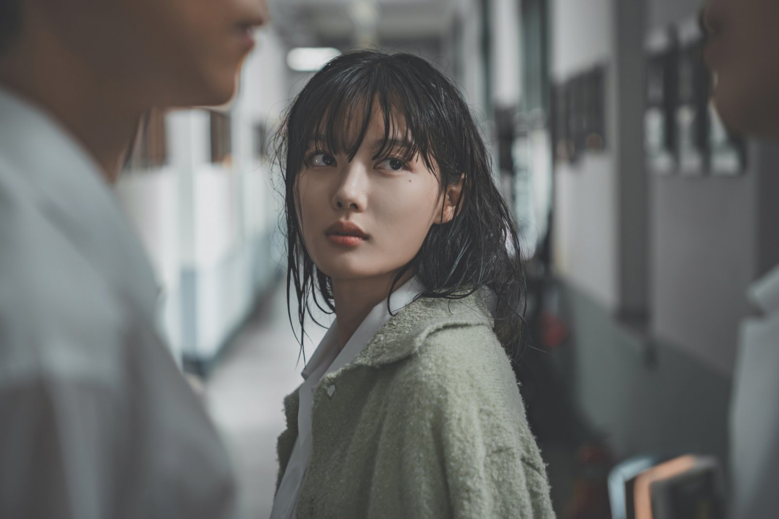 Kim yoo jung rajai daftar aktor drama korea paling diperbincangkan pekan ini.
