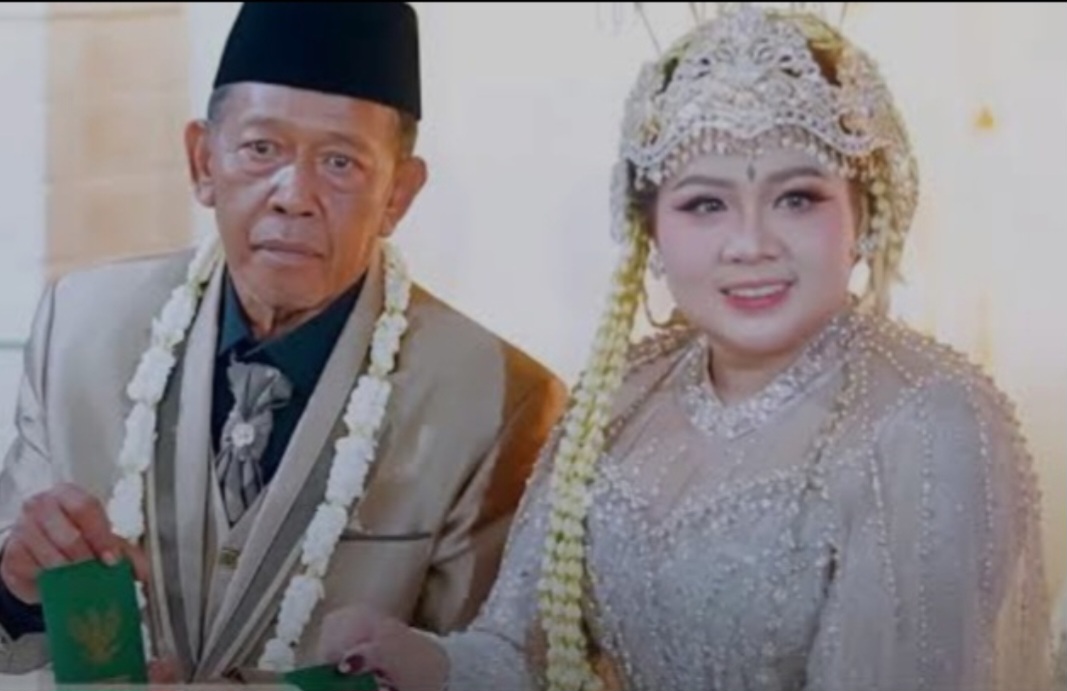Kakek Tarman nikahi gadis muda