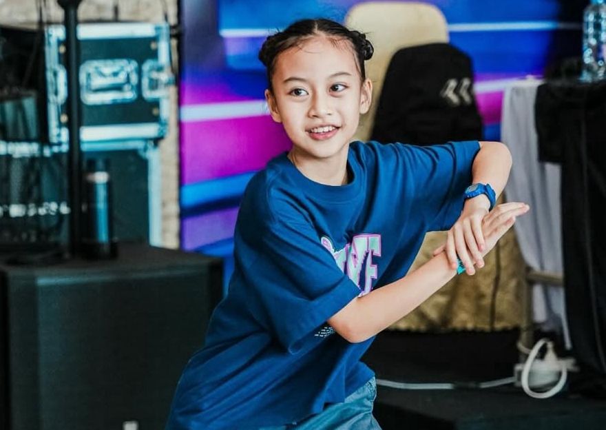 Matamiyu, dancer cilik berbakat asal Indonesia yang lakukan challenge GO bareng grup K-pop, CORTIS, di Los Angeles.