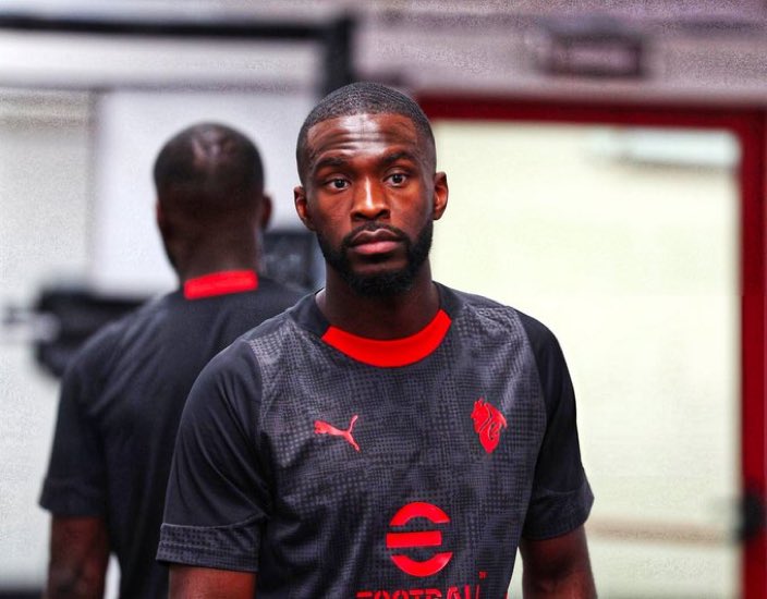 Fikayo Tomori, bek AC Milan.