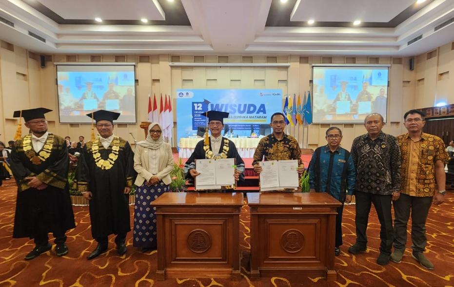 Rektor Universitas Terbuka Mataram, dalam sambutannya yang disampaikan oleh Direktur Sekolah Pascasarjana UT, Prof. Dr. Maman Rumanta, M.Si, menyampaikan apresiasi kepada para siswa yang wisuda.