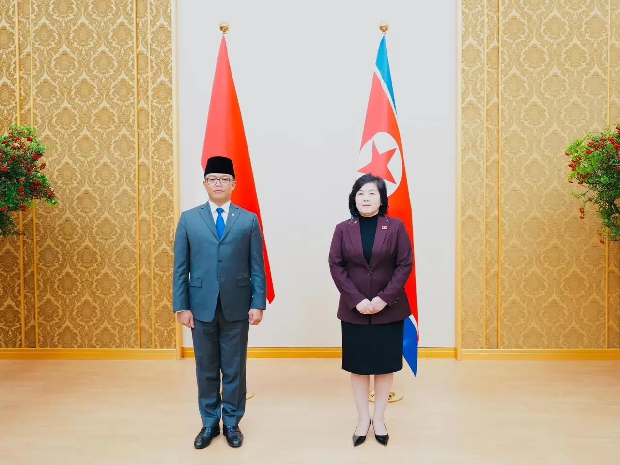 Menteri Luar Negeri (Menlu) Sugiono melakukan pertemuan dengan Menlu Korea Utara, Choe Son Hui. (Istimewa)
