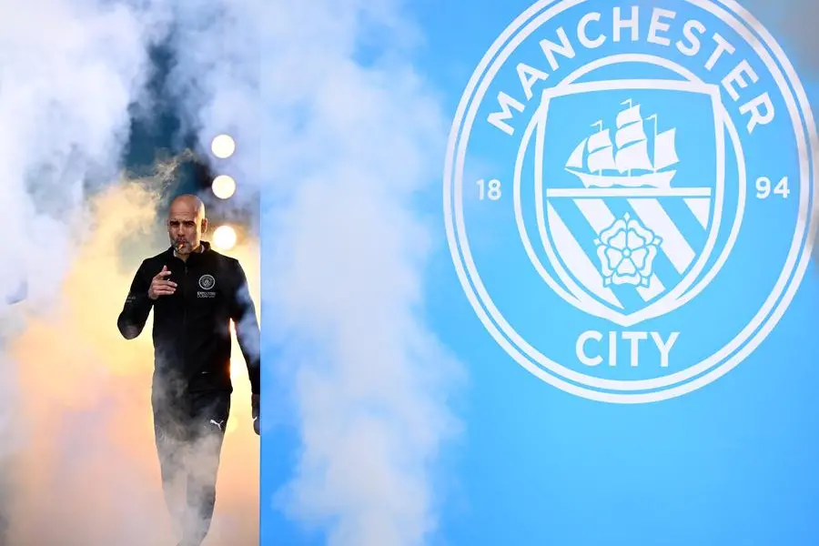Pep Guardiola jadi manajer tercepat raih 250 kemenangan di Liga Inggris. Lewati rekor Sir Alex Ferguson dan Ars&egrave;ne Wenger hanya dalam 349 laga.