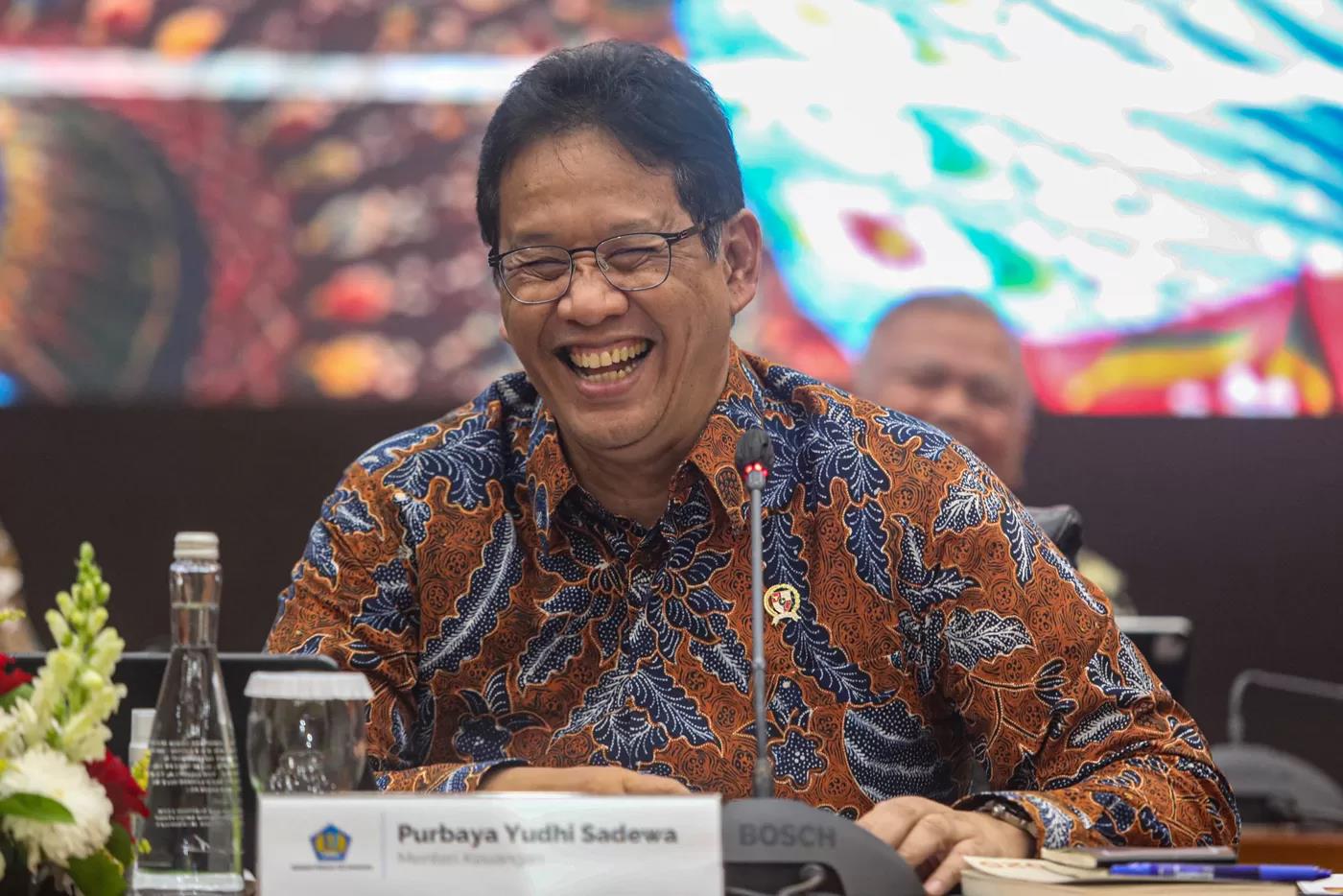 Menteri Keuangan Purbaya Yudhi Sadewa sebelum memberikan paparan pada konferensi pers APBN KiTa di Jakarta, Selasa (14/10/2025). (Salman Toyibi/Jawa Pos)