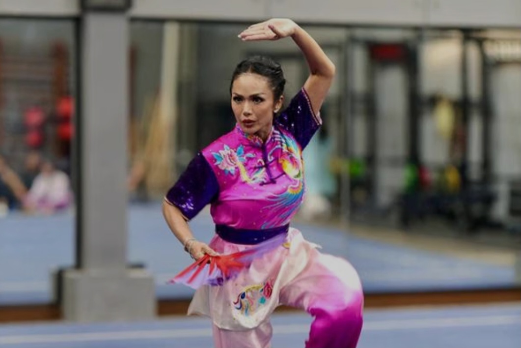 Krisdayanti ikut wushu