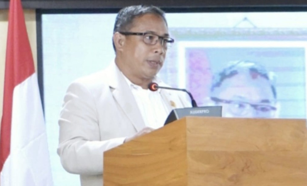 Anggota Banggar DPRD NTB Muhammad Aminurlah mendorong Kementerian ESDM dan Kementerian Keuangan untuk mengizinkan relaksasi ekspor konsentrat PT AMNT.